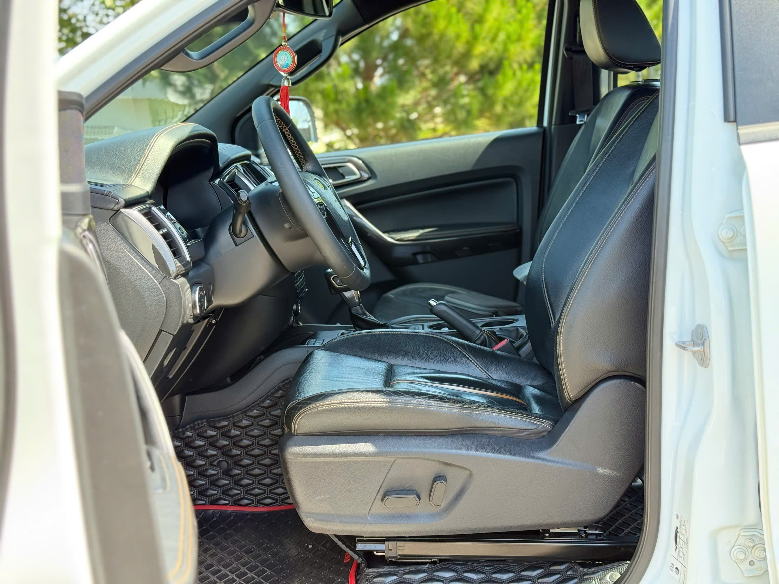 ► Bán FORD RANGER sx 2021 số tự động hai cầu bản cao cấp