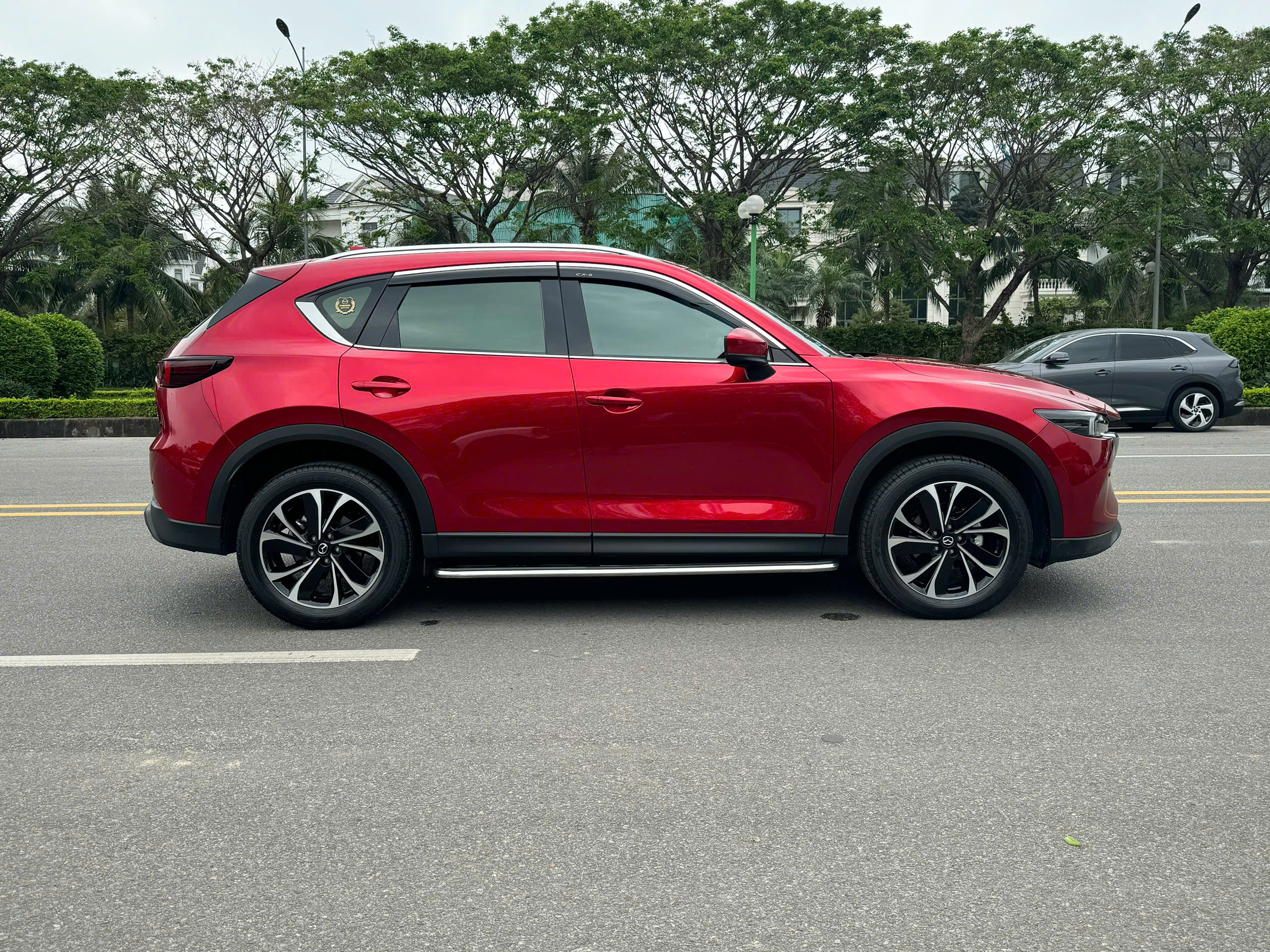 Mazda CX-5 Luxury 2025 – siêu lướt, gần như xe mới!