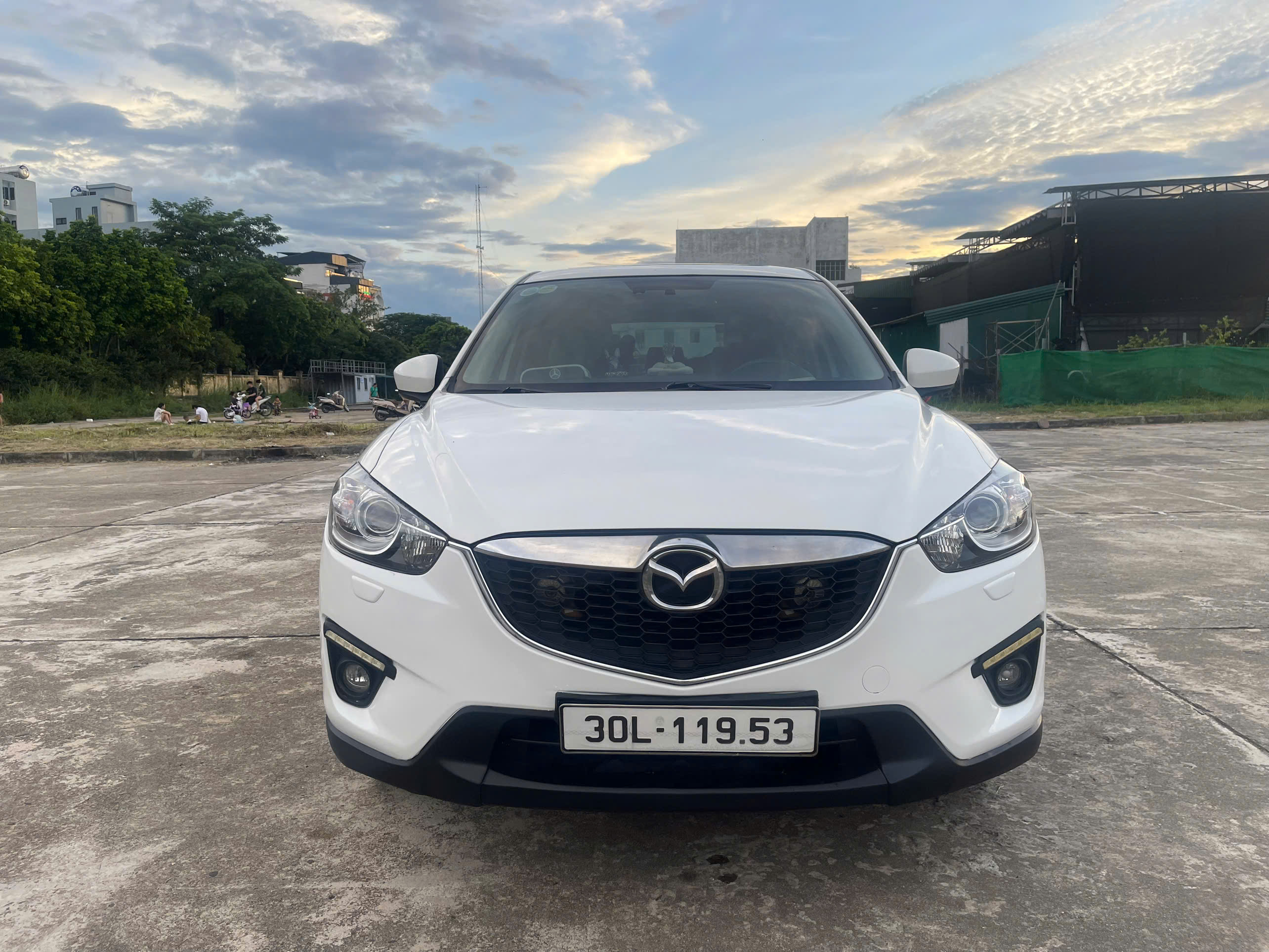 Xe giờ rẻ quá rồi! Ngày xưa lăn bánh tiền ti giờ thì có mấy trăm! CX5 2.0AT 2015