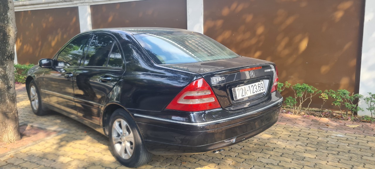 Chính chủ bán xe MERCEDES C180K sản xuất năm 2003