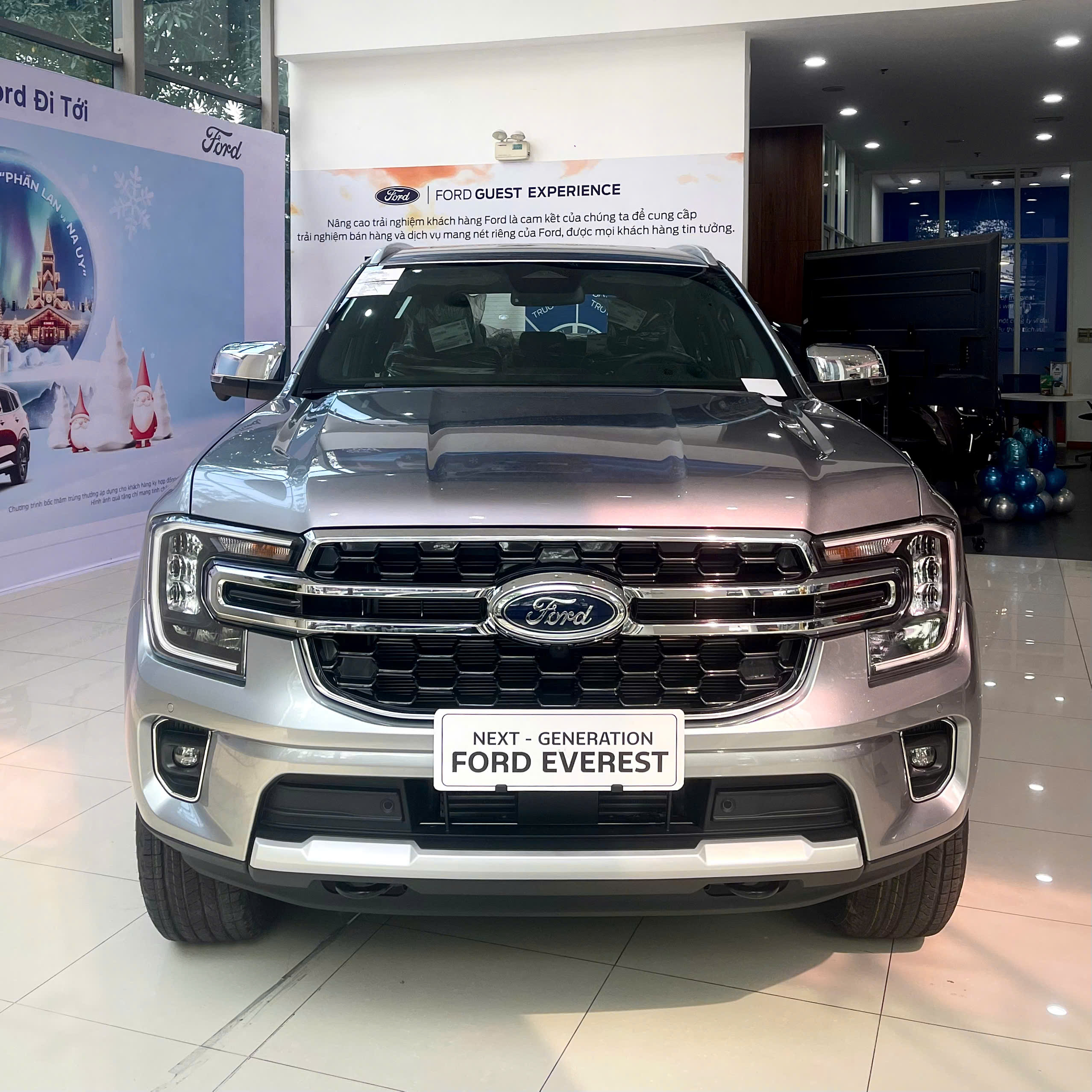 ►  FORD EVEREST