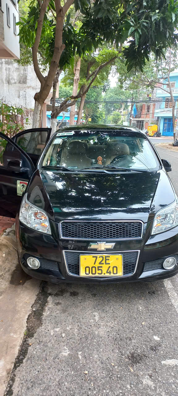 Chính chủ bán xe Chevrolet Aveo sx năm 2017 Odo 190 000 km