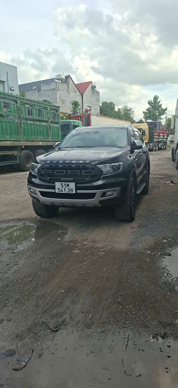 ►  FORD EVEREST 2021 – MÁY DẦU, NHẬP THÁI, GIÁ TỐT