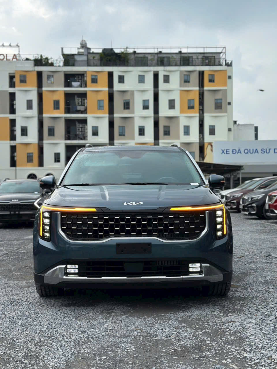 ► NEW KIA CARNIVAL XANH D2U