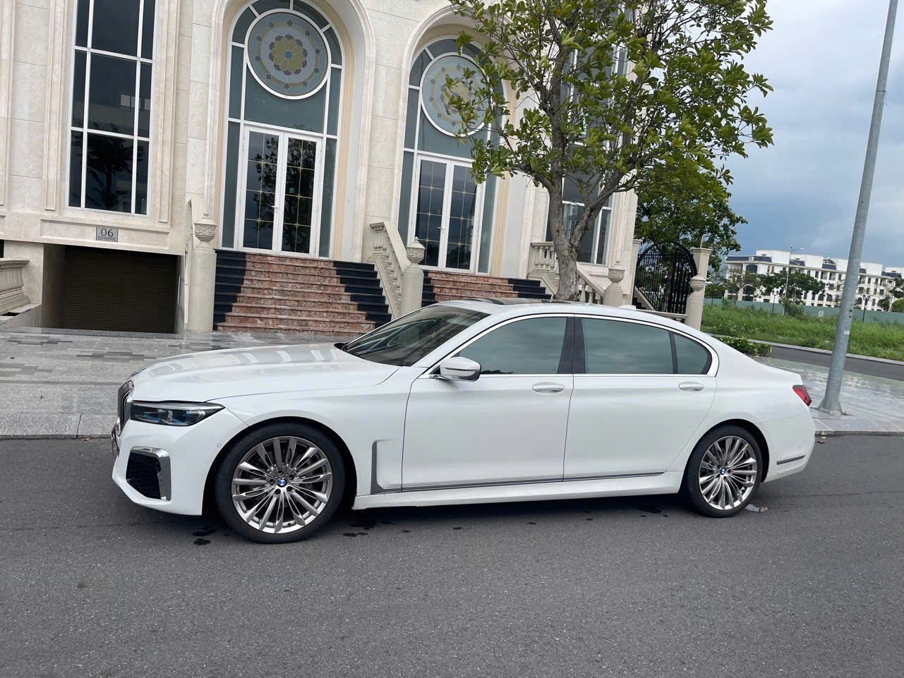 BMW 2018 CỰC ĐẸP – GIÁ CHỈ 1 TỶ 6