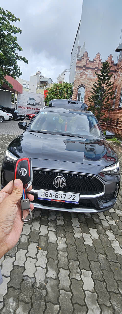 Chính chủ cần bán xe nhãn hiệu MG HS 1.5 DEL
